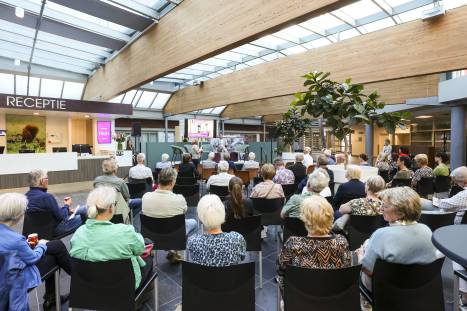 inwonersbijeenkomst-centrale-hal.jpg

