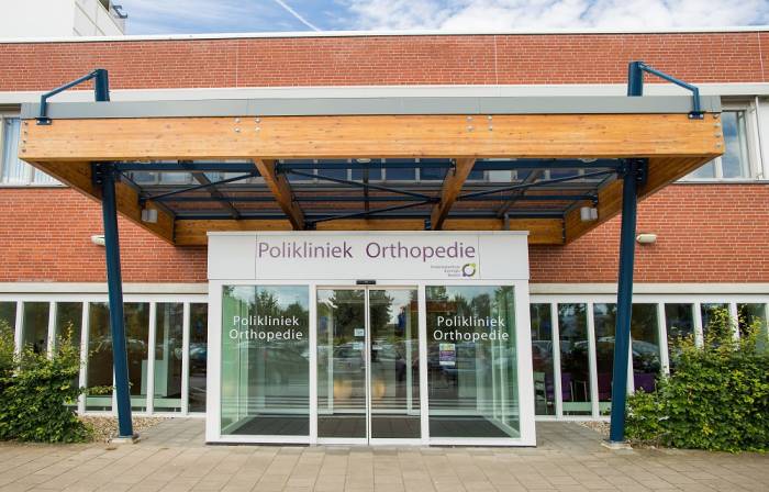 voorzijde-ingang-orthopedie.jpg
