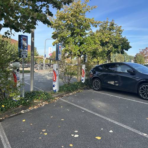 Laadplekken bezoekersparkeerplaats tijdelijk niet beschikbaar
